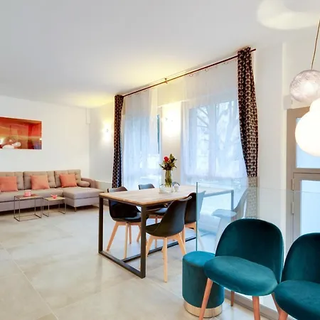 Daire 130 M2, 3 Yatak Odalı, 2 Banyolu , 5th - Pantheon- Notre Dame Bölgesinde Paris